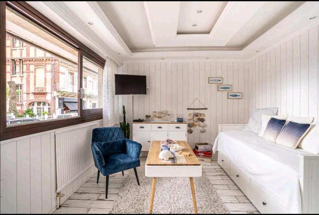 Deauville : Magnifique Studio En Face Du Casino ! Esterno foto